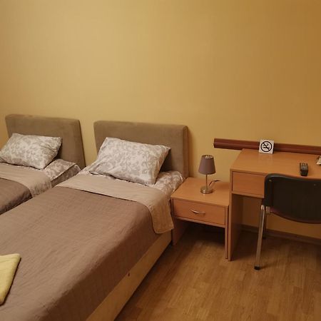 Westend Hotel Kiev Bagian luar foto