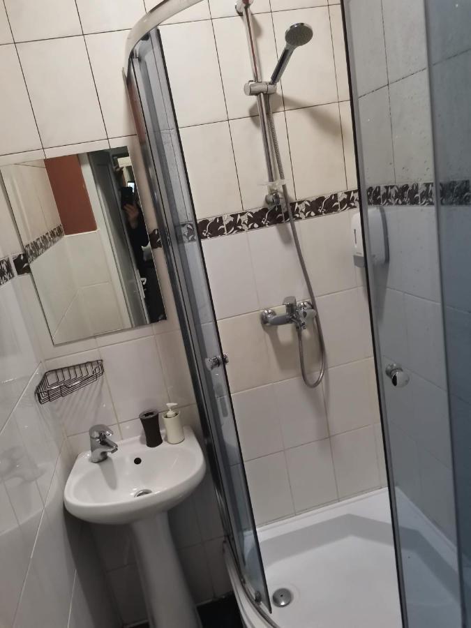 Westend Hotel Kiev Bagian luar foto