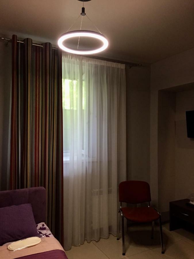 Westend Hotel Kiev Bagian luar foto