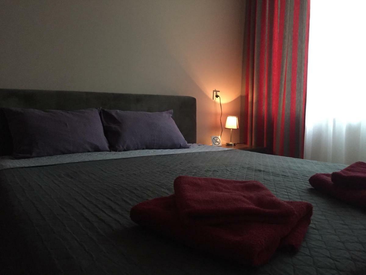 Westend Hotel Kiev Bagian luar foto