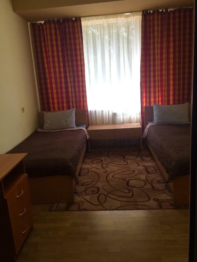 Westend Hotel Kiev Bagian luar foto